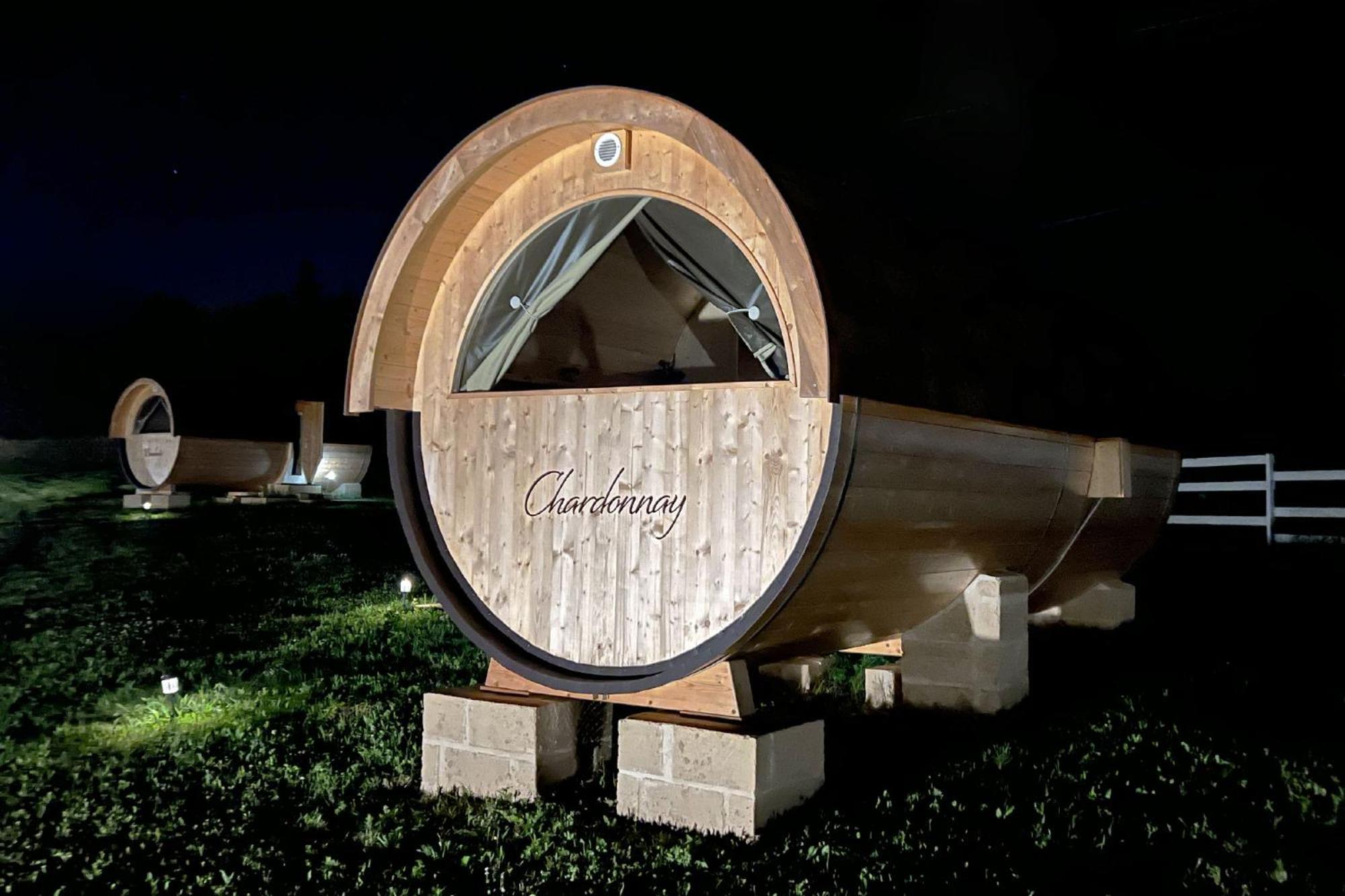 Отель Notte Nella Botte Vignale Monferrato Экстерьер фото